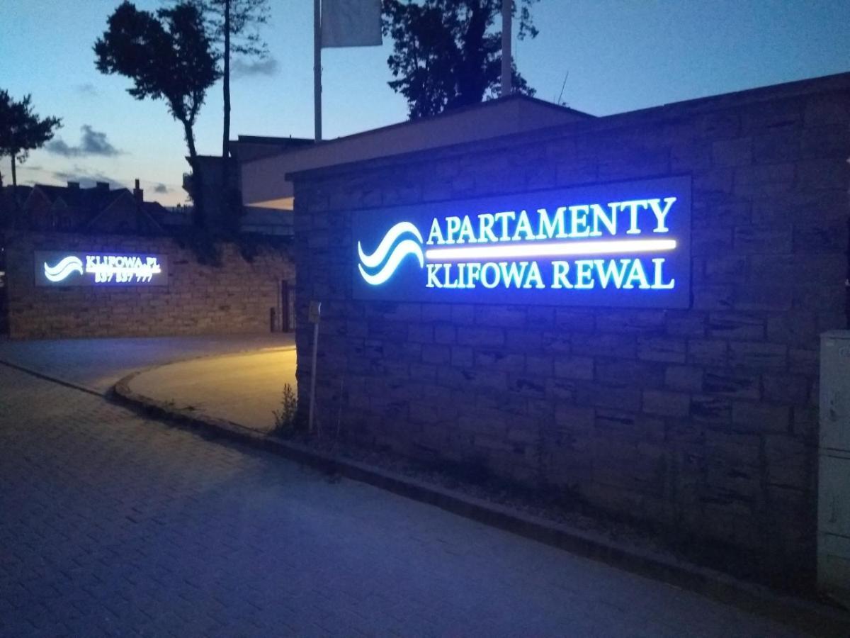 Apartament 7M Z Basenem W Jednym Budynku Klifowa Rewal Bon Turystyczny !!! Free Private Parking Exterior foto