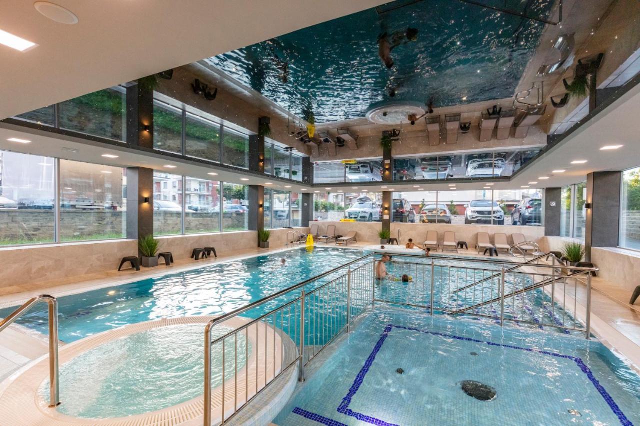 Apartament 7M Z Basenem W Jednym Budynku Klifowa Rewal Bon Turystyczny !!! Free Private Parking Exterior foto