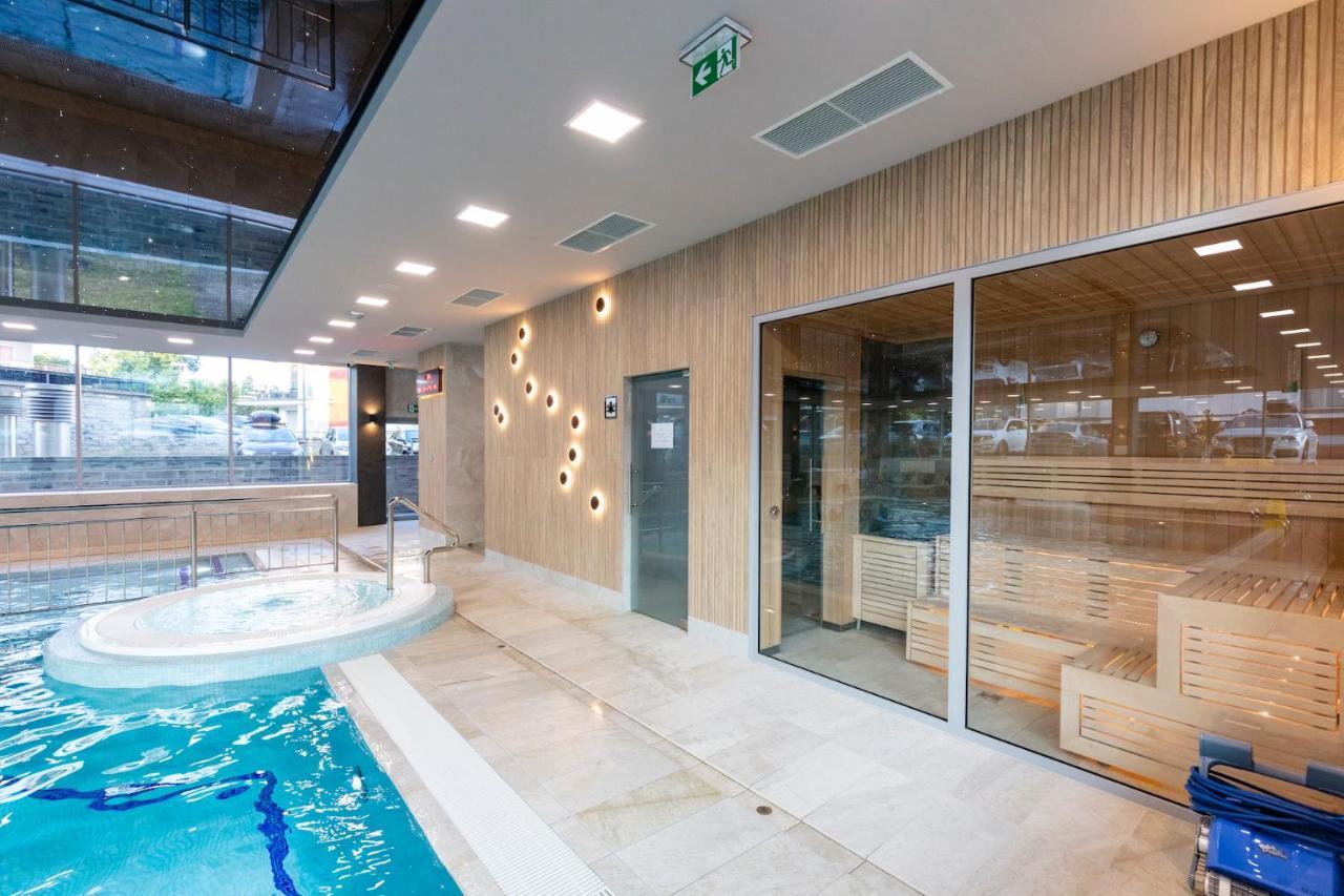 Apartament 7M Z Basenem W Jednym Budynku Klifowa Rewal Bon Turystyczny !!! Free Private Parking Exterior foto