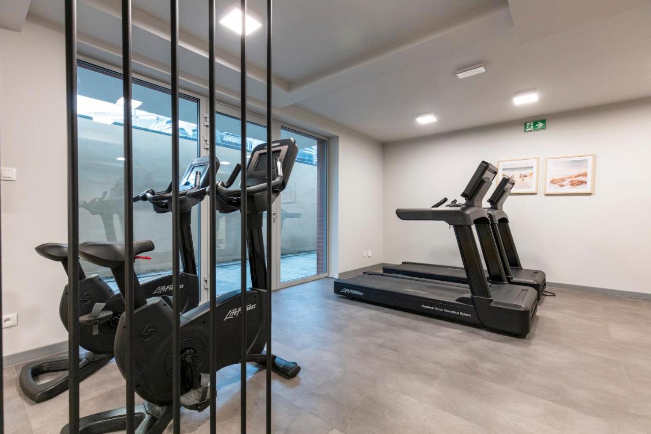 Apartament 7M Z Basenem W Jednym Budynku Klifowa Rewal Bon Turystyczny !!! Free Private Parking Exterior foto