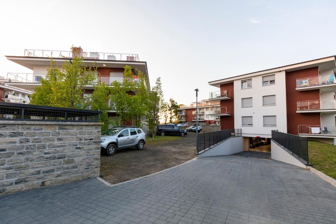 Apartament 7M Z Basenem W Jednym Budynku Klifowa Rewal Bon Turystyczny !!! Free Private Parking Exterior foto